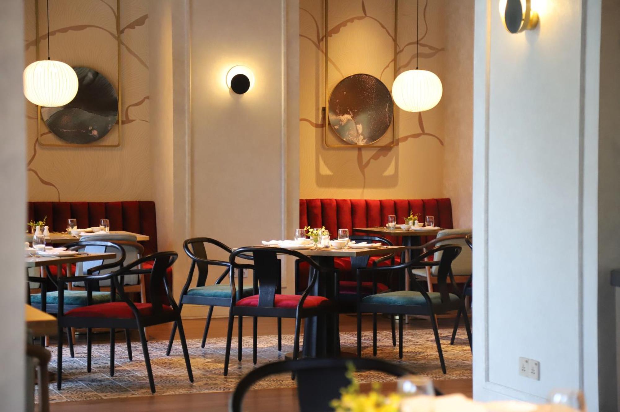 Melia Hanoi Exteriör bild Restaurant interior