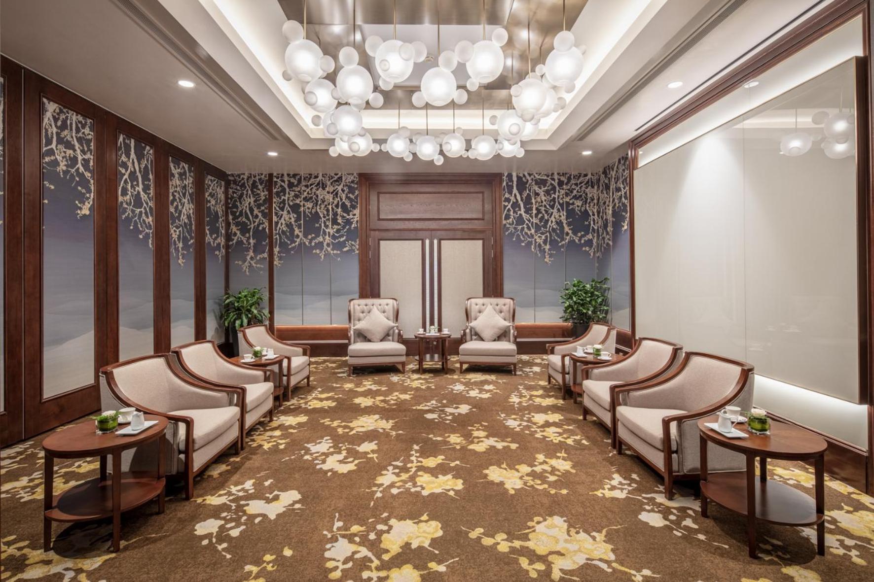 Melia Hanoi Exteriör bild The interior of the lounge